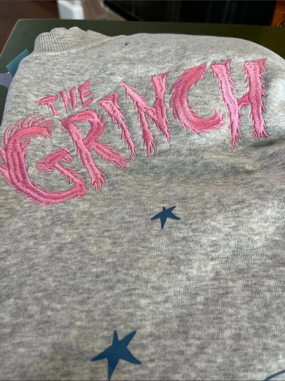 Gray The Grinch Graphic Pullover Sweatshirt - Green Character - Picture 3 of 3